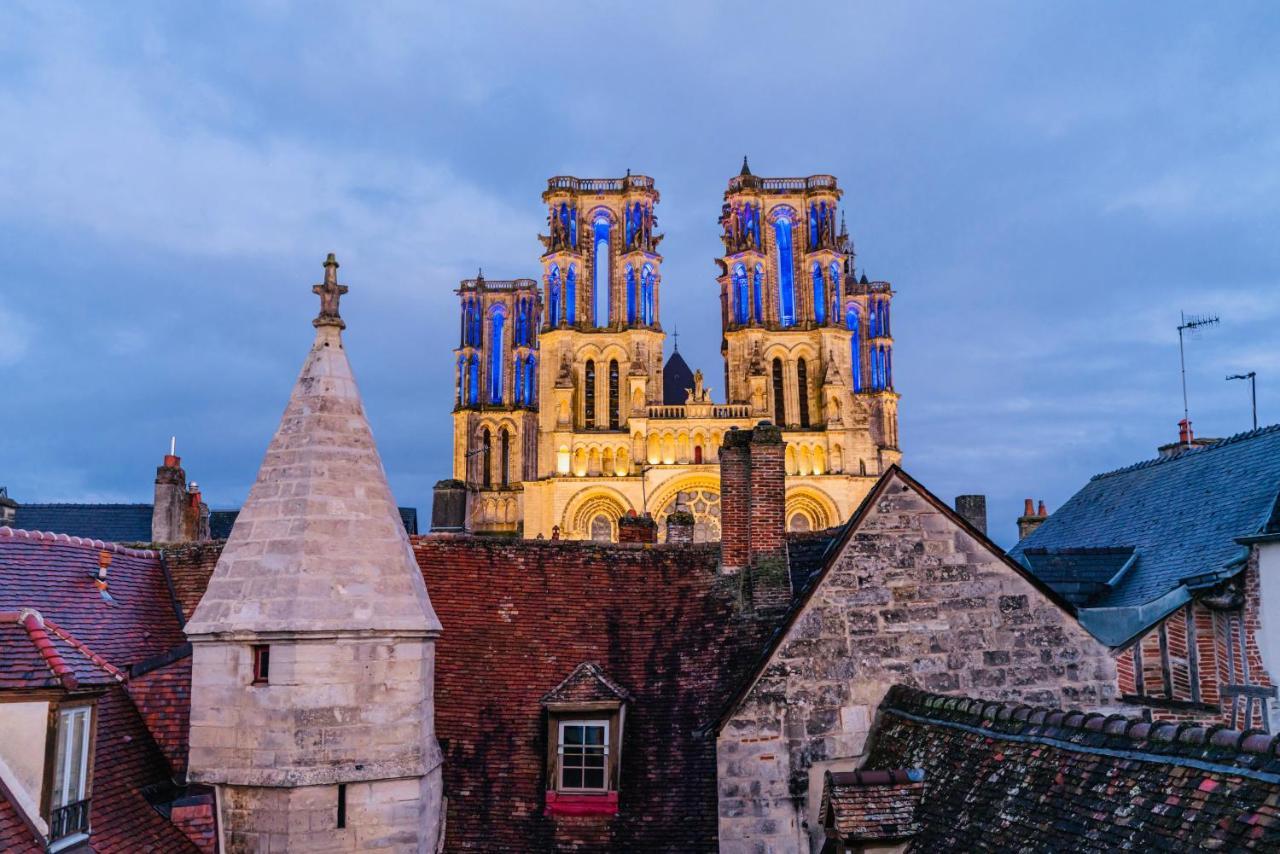 Nid Douillet La Cour Du Dauphin, Vue Cathedrale Imprenable Apartment Лаон Екстериор снимка
